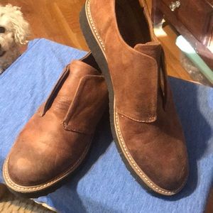 NEVER WORN 8M Euro Soft by Sofft Brown Loafers